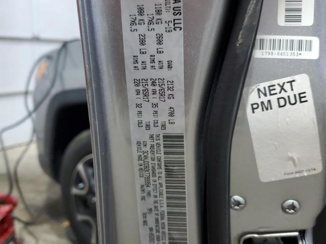 Jeep Compass Trailhawk Image 11