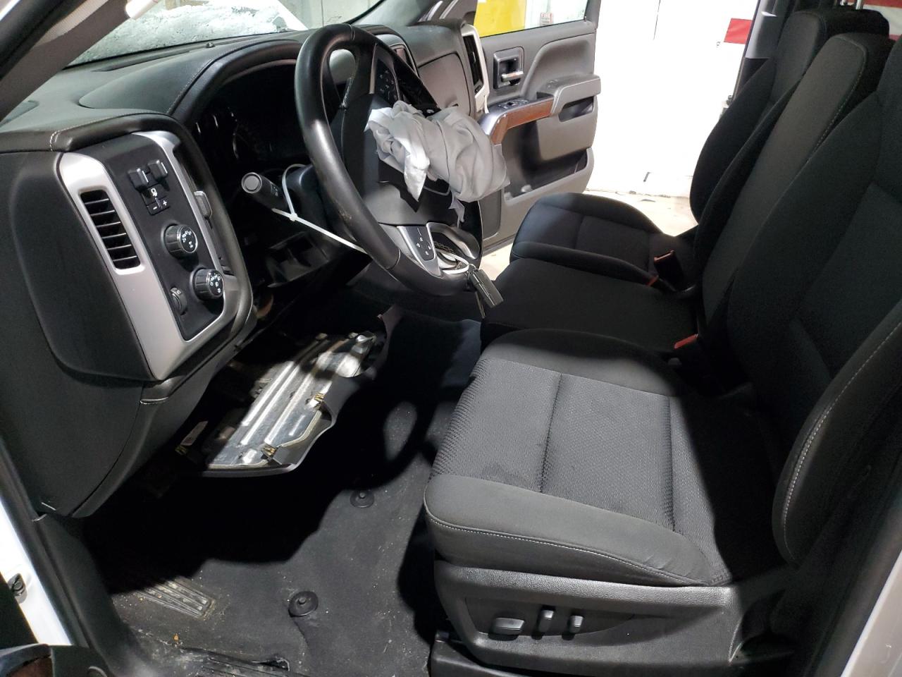 GMC Sierra K1500 Sle Image 6