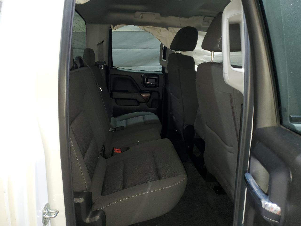 GMC Sierra K1500 Sle Image 3