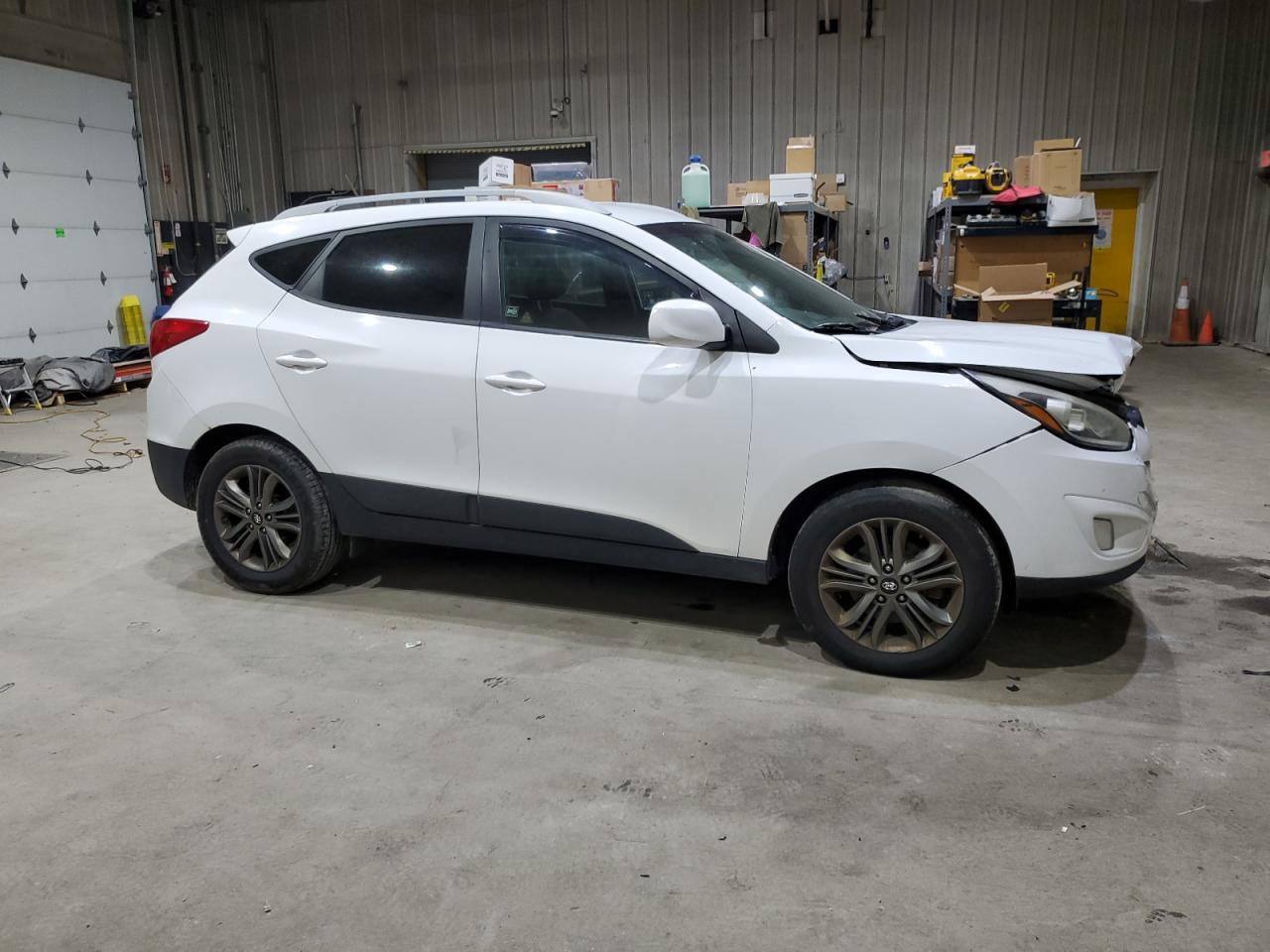 Hyundai TUCSON Gls Image 3