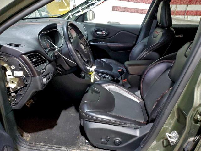 Jeep Cherokee Trailhawk Image 12