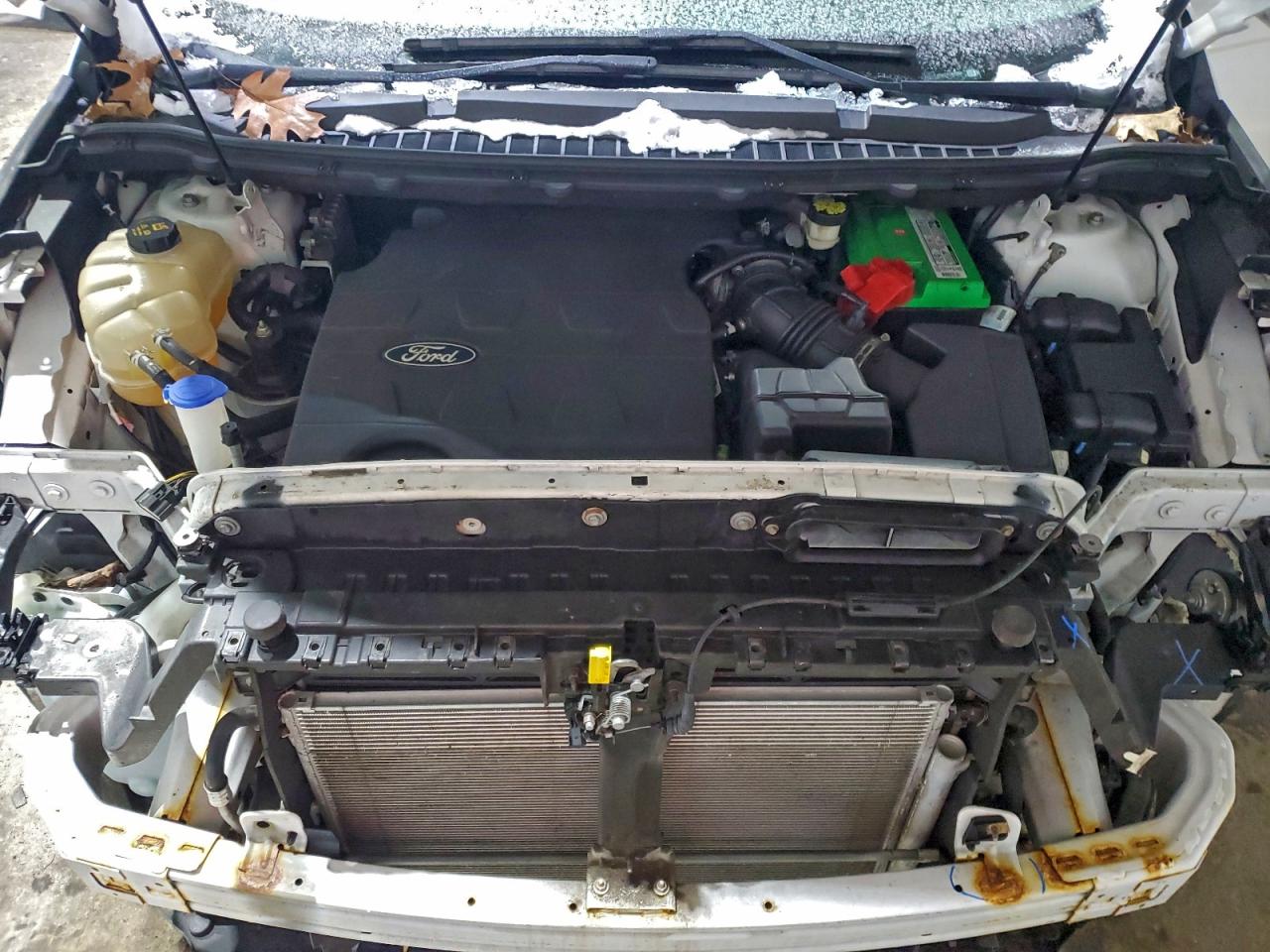 Ford Edge Titanium Image 14