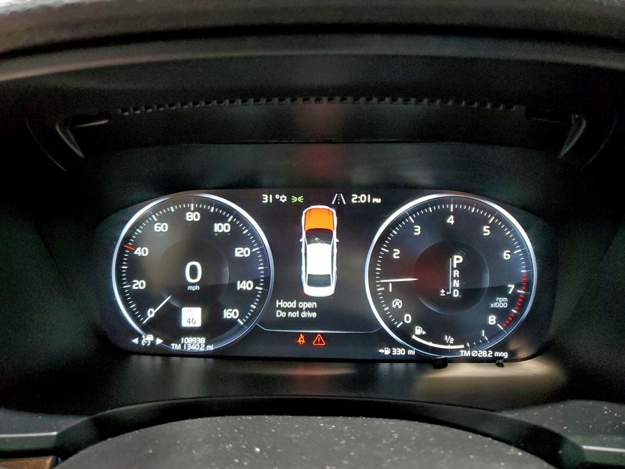 Volvo S90 T6 Momentum Image 8