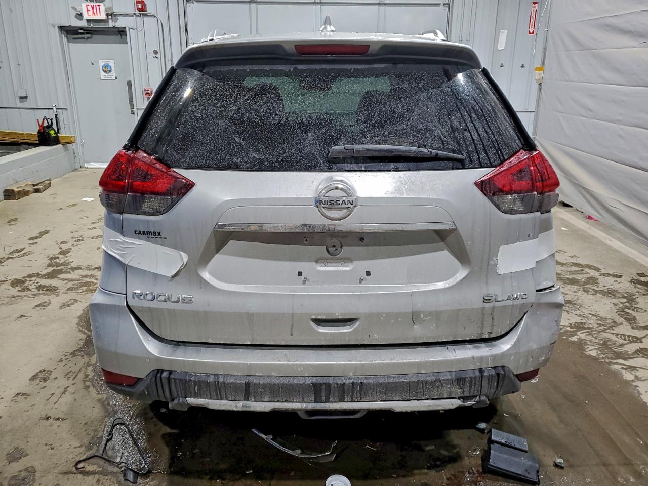 Nissan Rogue S Image 5