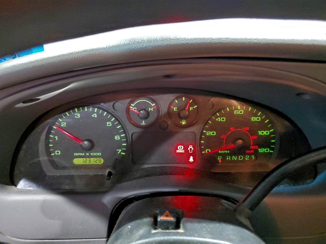 Ford Ranger Super Cab Image 5