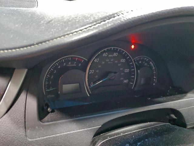 Toyota Camry L Image 6