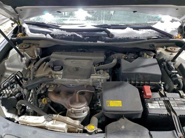 Toyota Camry L Image 12