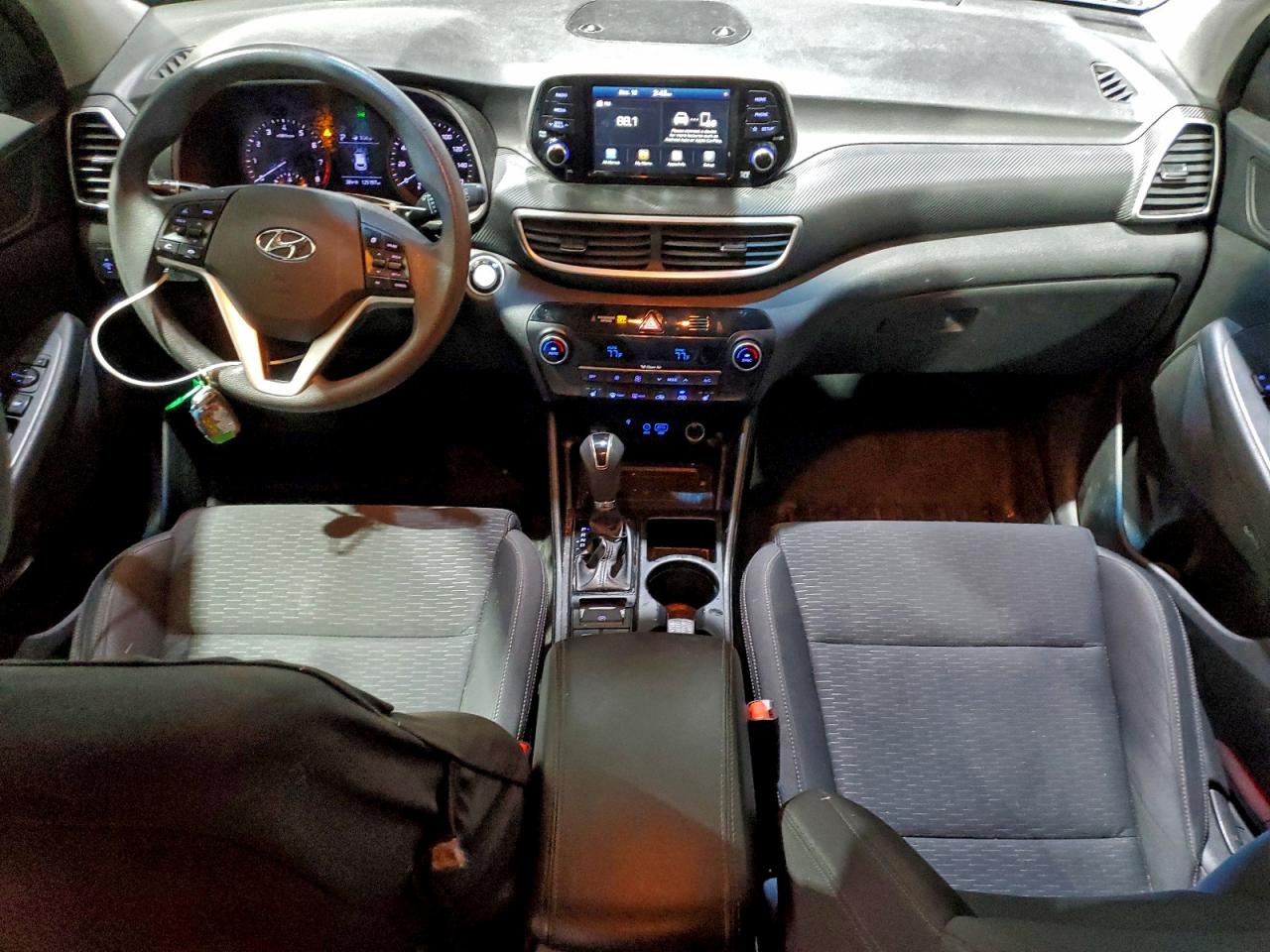 Hyundai TUCSON Limited Image 9