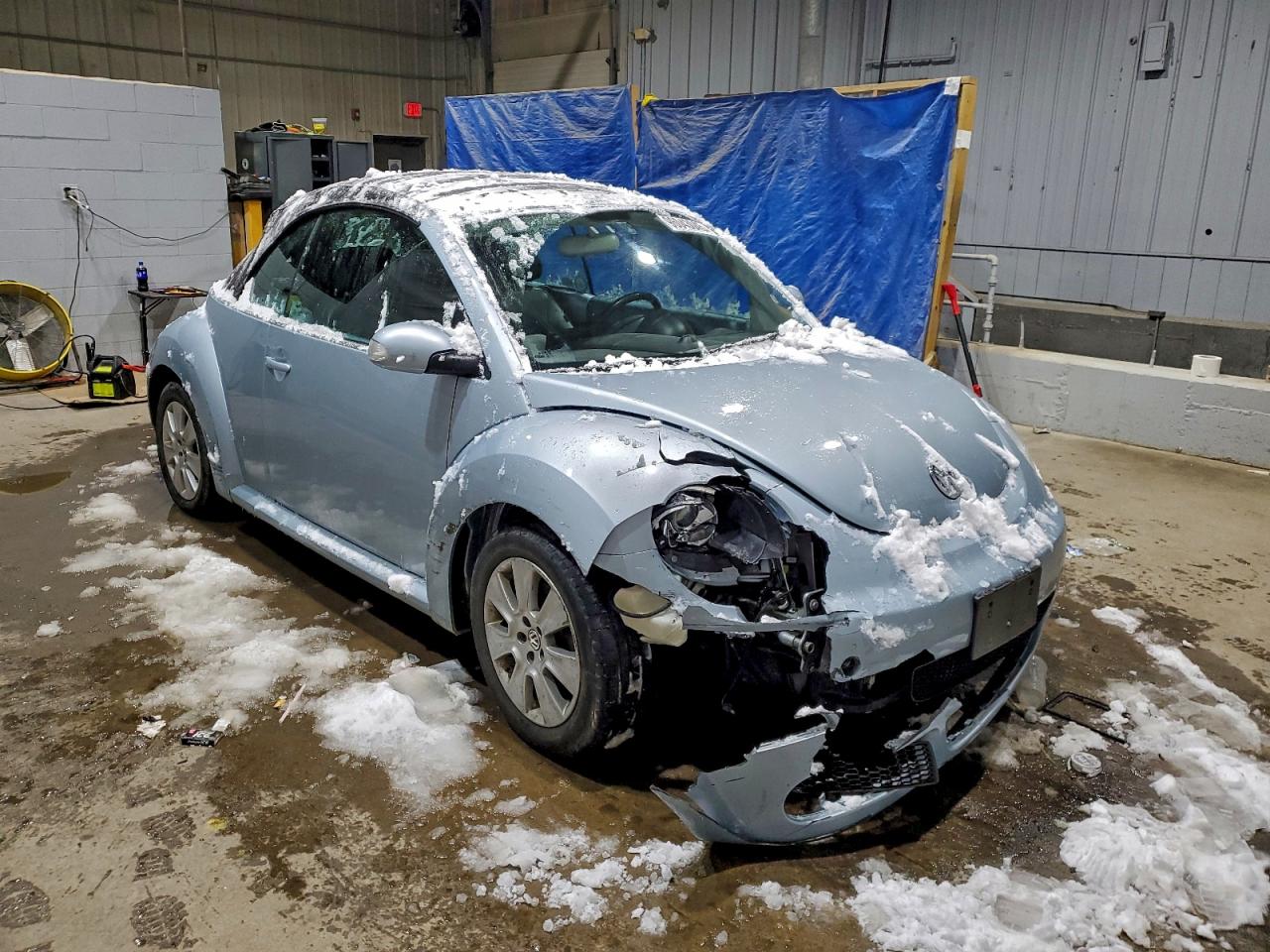 Volkswagen Beetle S Image 3