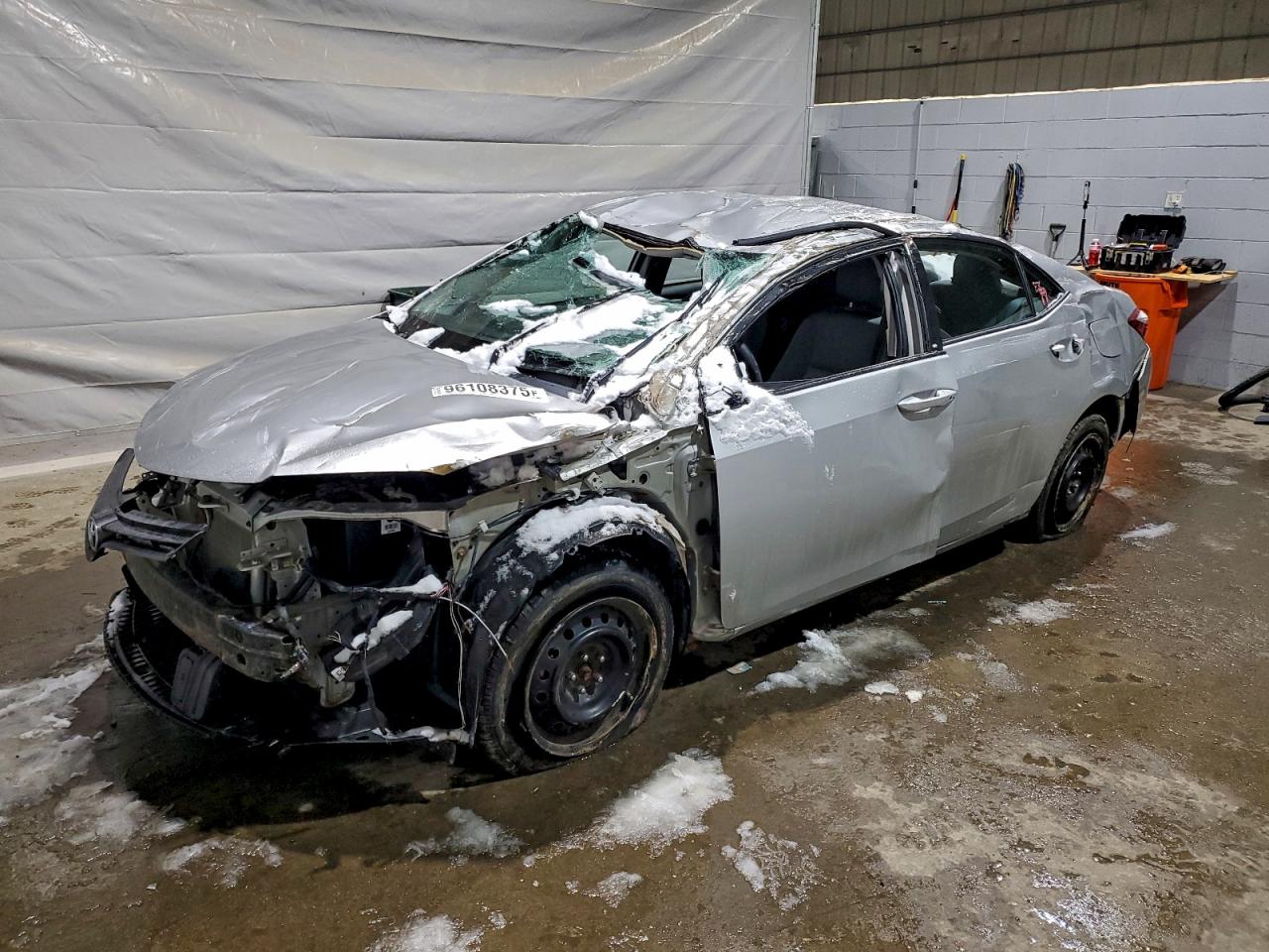 Toyota Corolla L Image 1