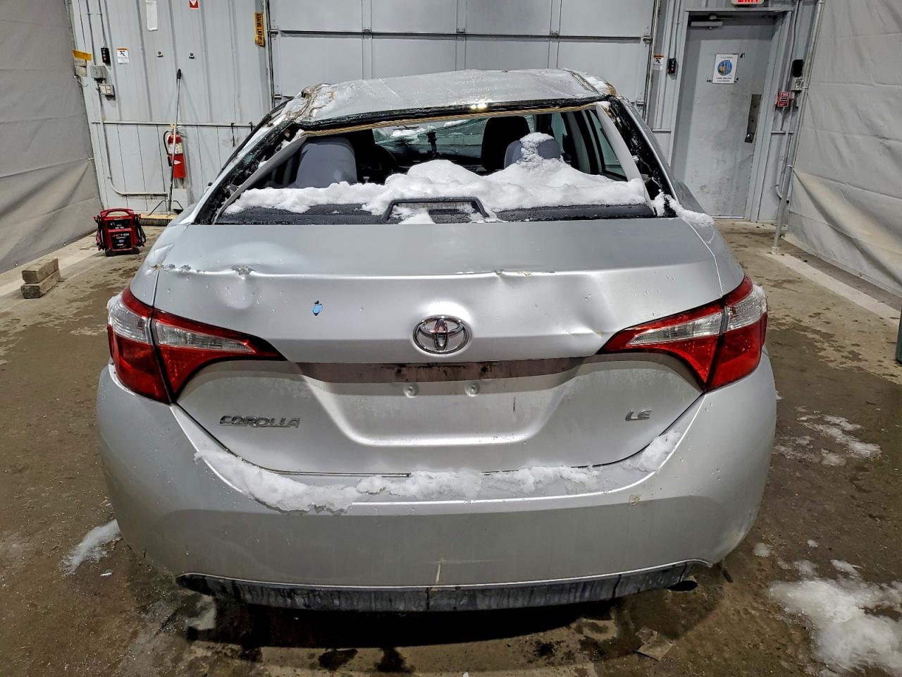 Toyota Corolla L Image 9
