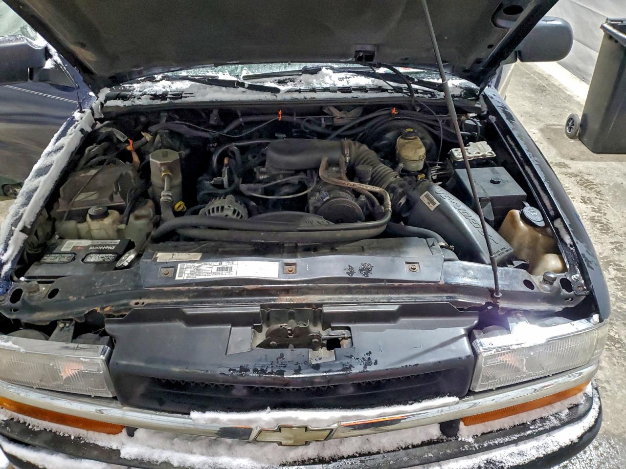 Chevrolet S-10 S10 Image 12