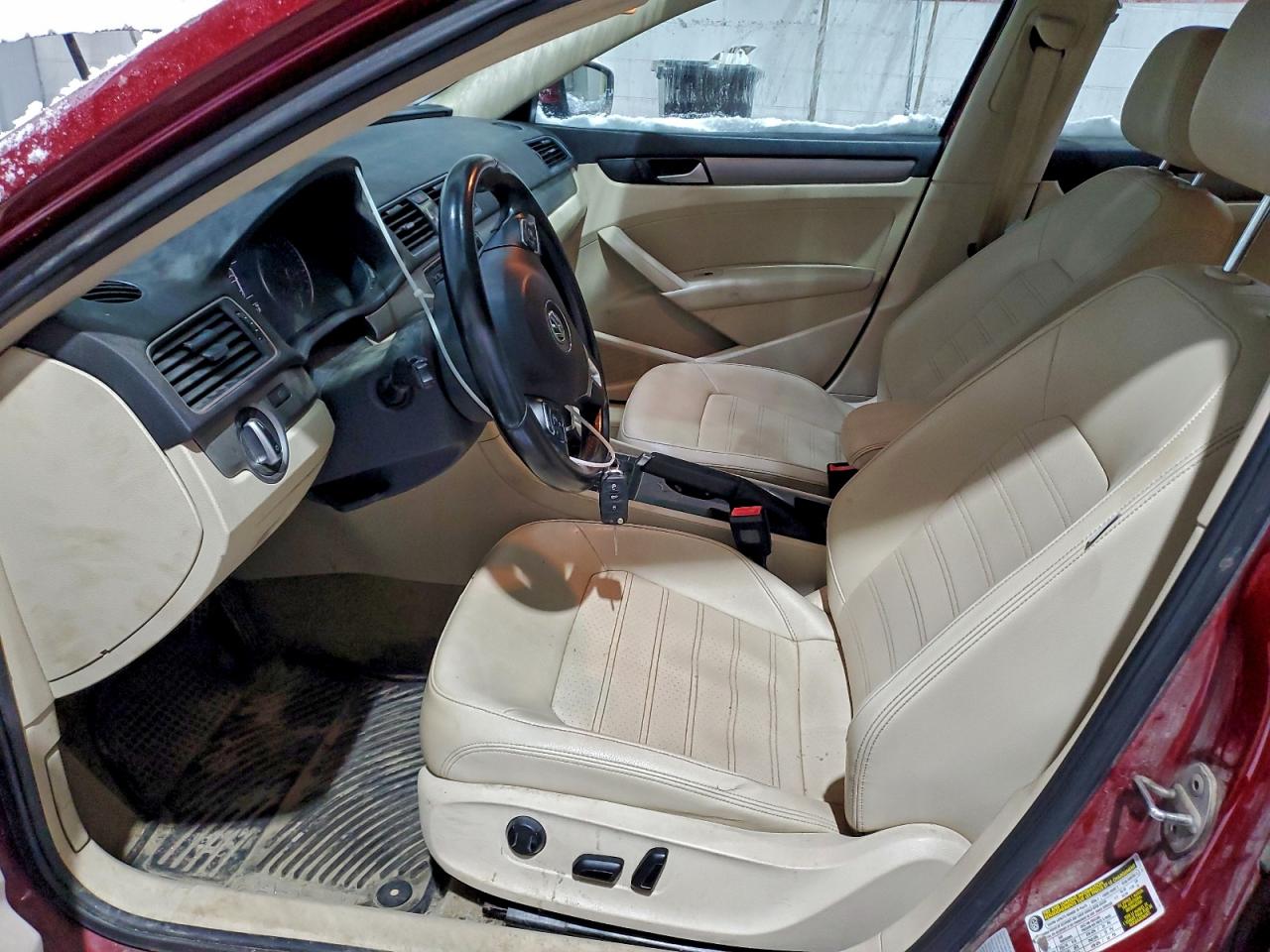 Volkswagen Passat Se Image 13