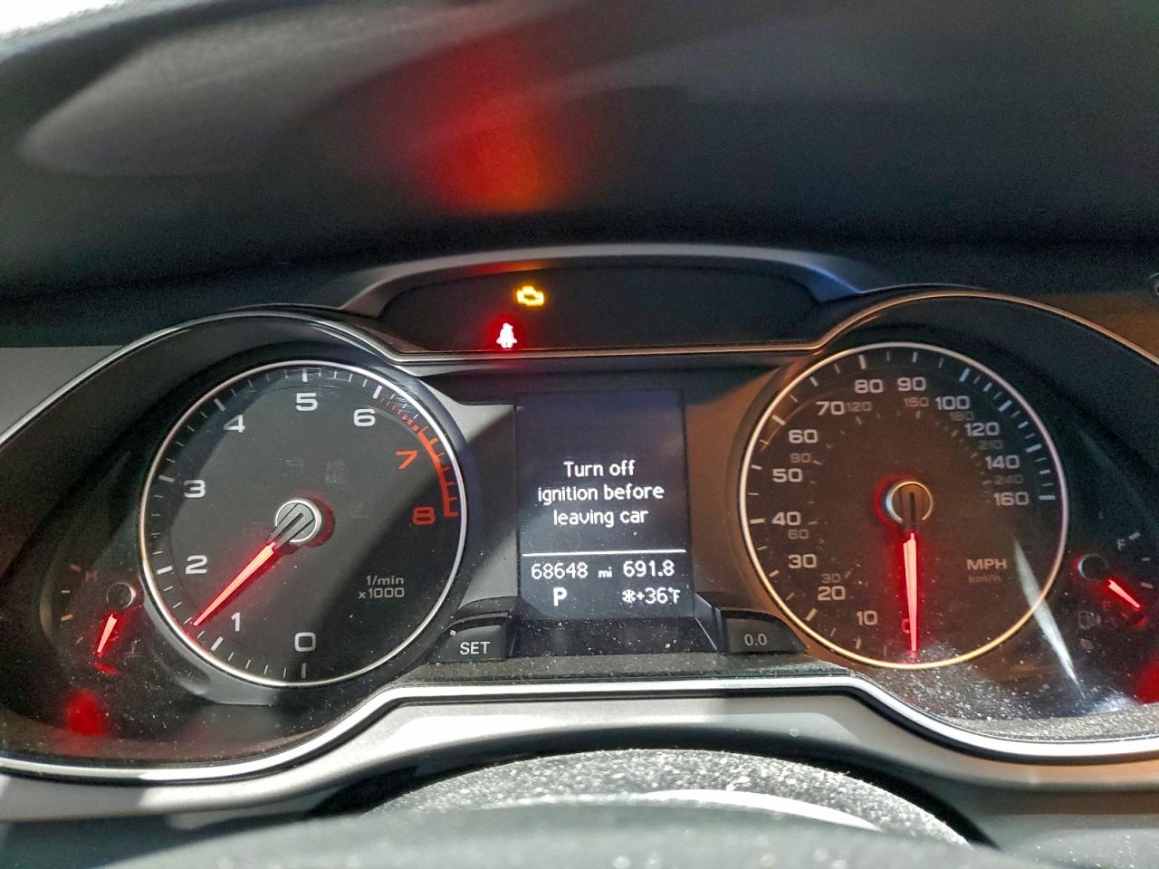 Audi A4 Premium Image 3