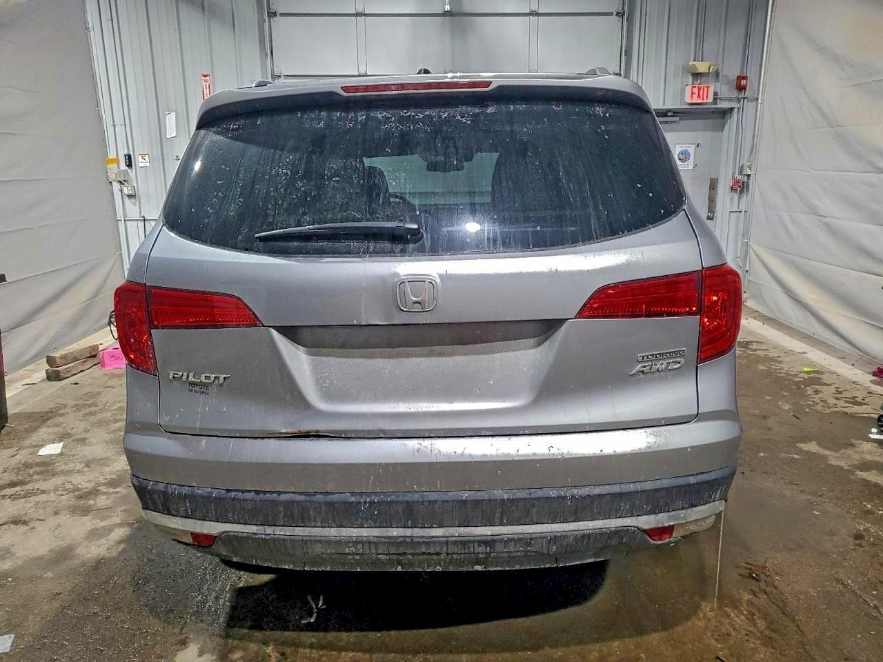Honda Pilot Touring Image 7