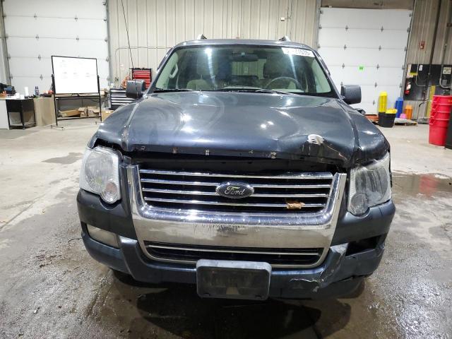 Ford Explorer Xlt Image 11