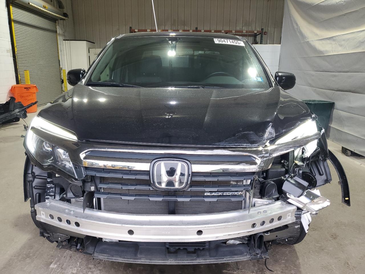 Honda Ridgeline Black Edition Image 10