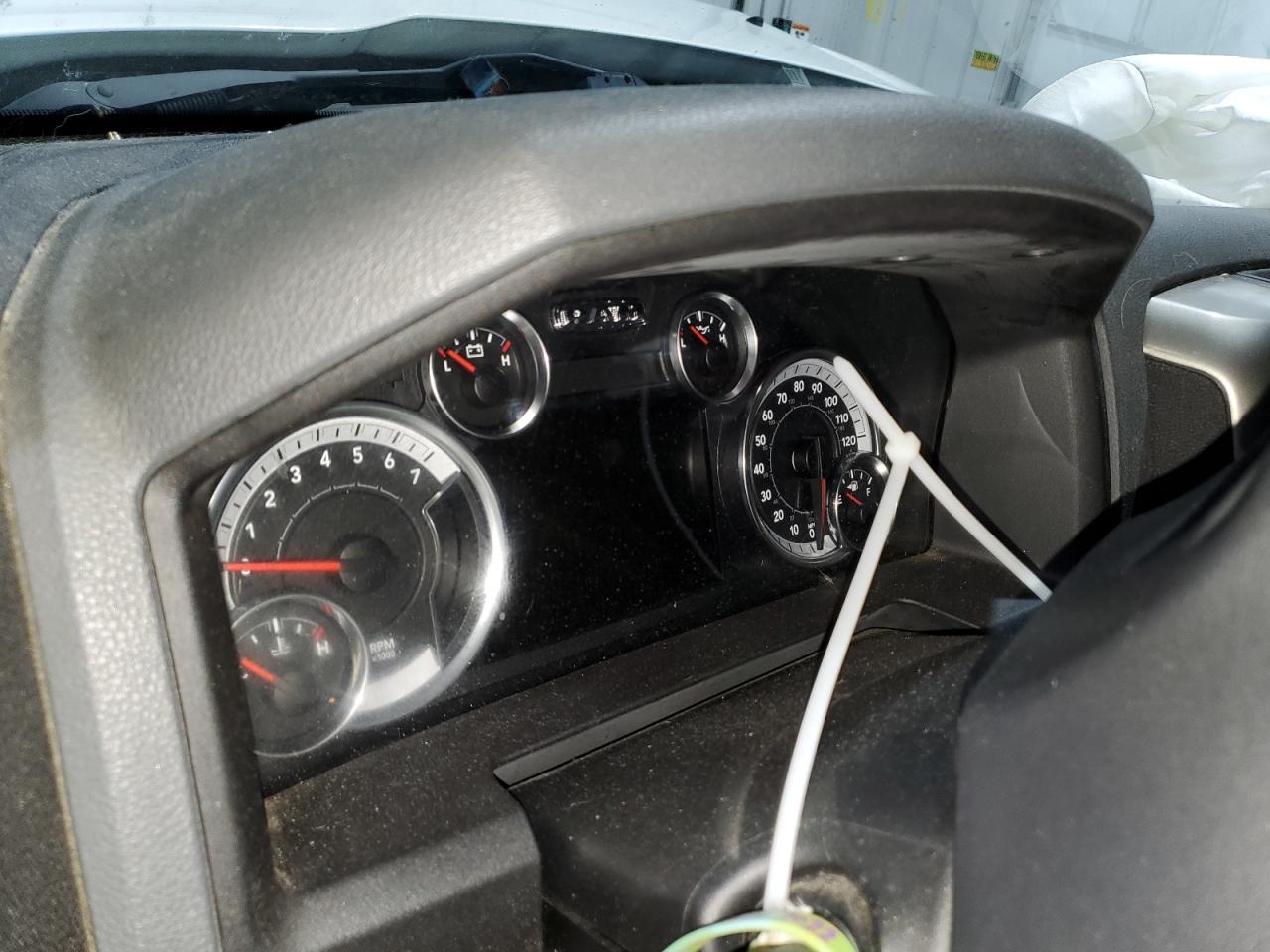 Ram 1500 Slt Image 7