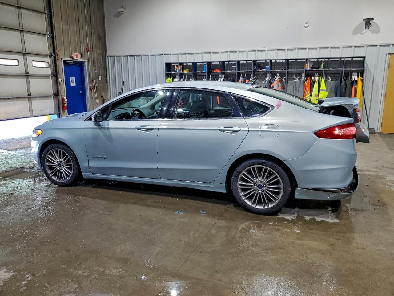 Ford Fusion Se Hybrid Image 10