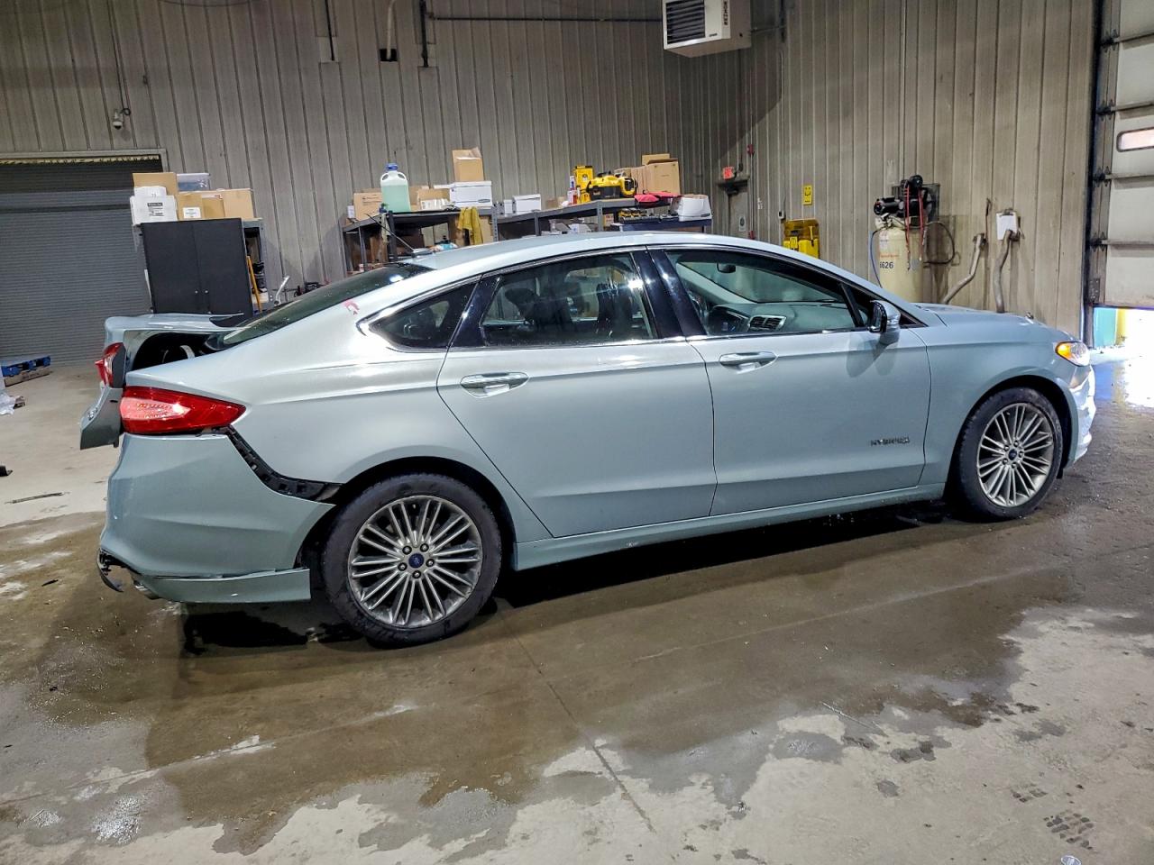 Ford Fusion Se Hybrid Image 12