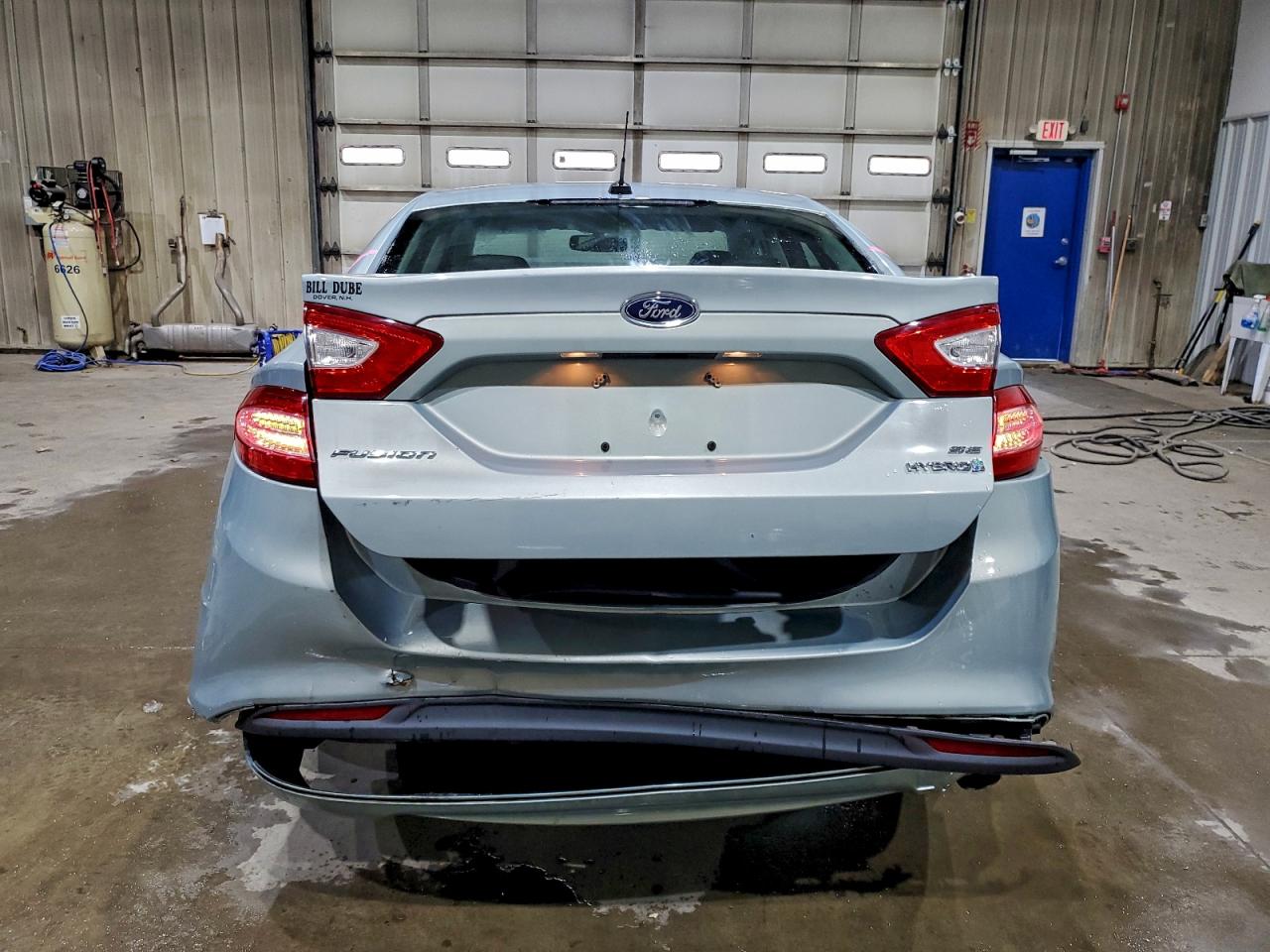 Ford Fusion Se Hybrid Image 7