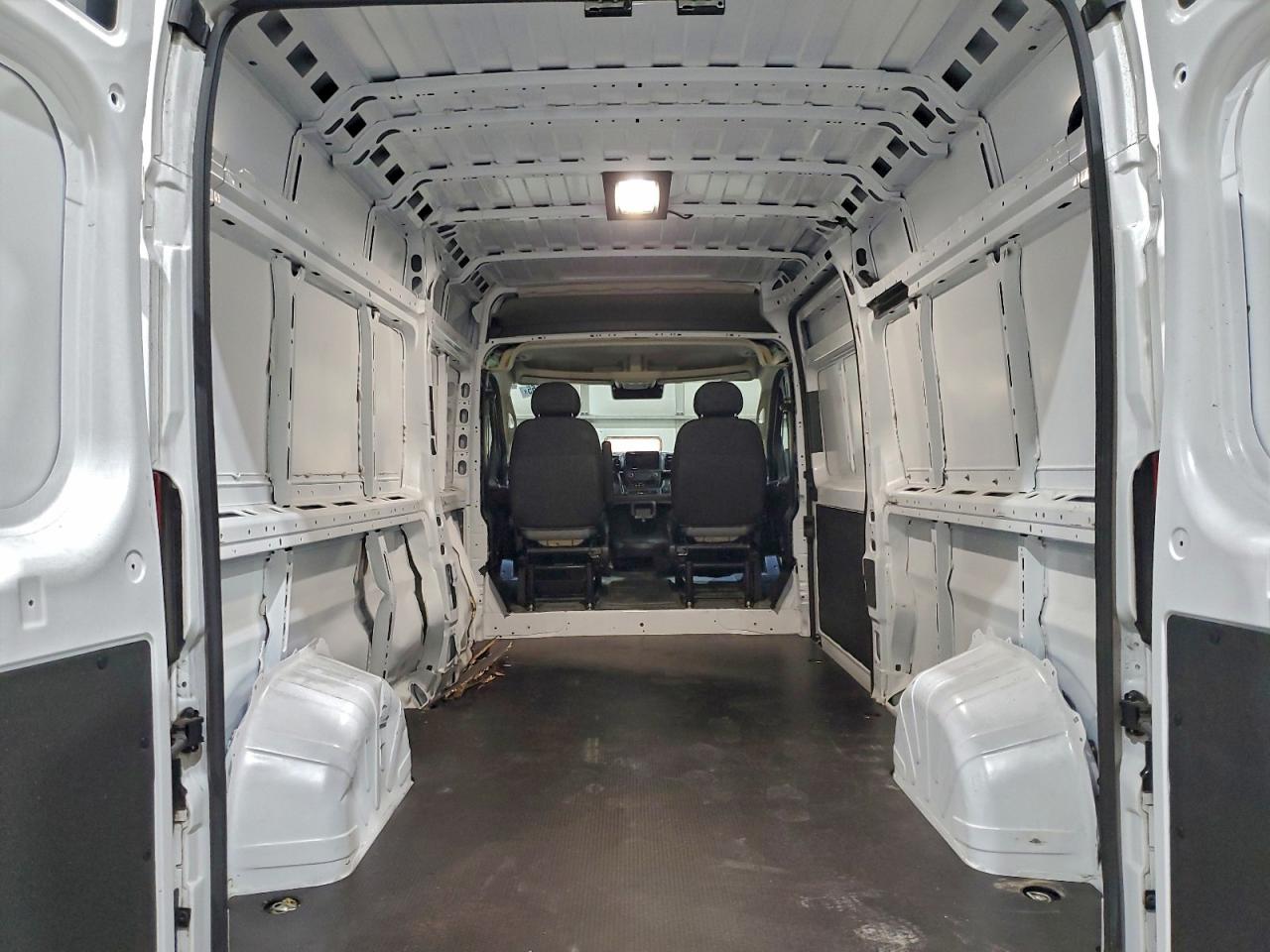 Ram Promaster 2500 High Image 11