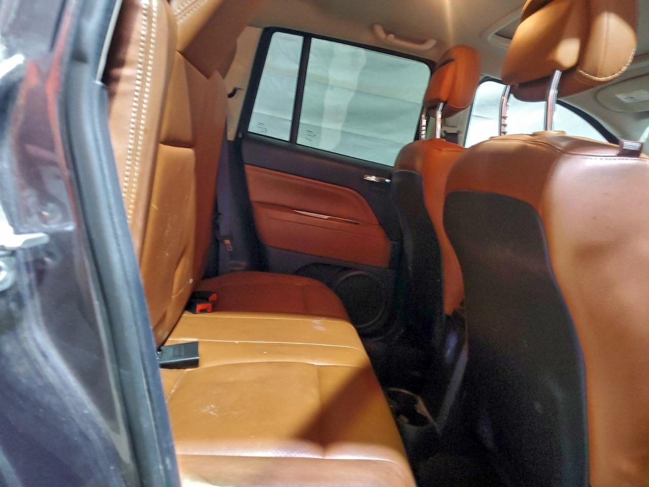 Jeep Compass Latitude Image 12