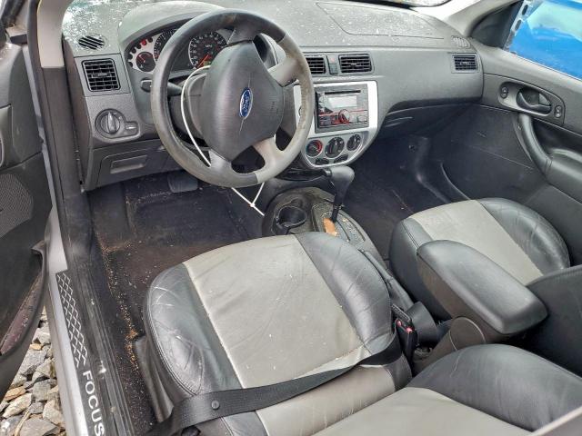 Ford Focus Zx3 Image 5