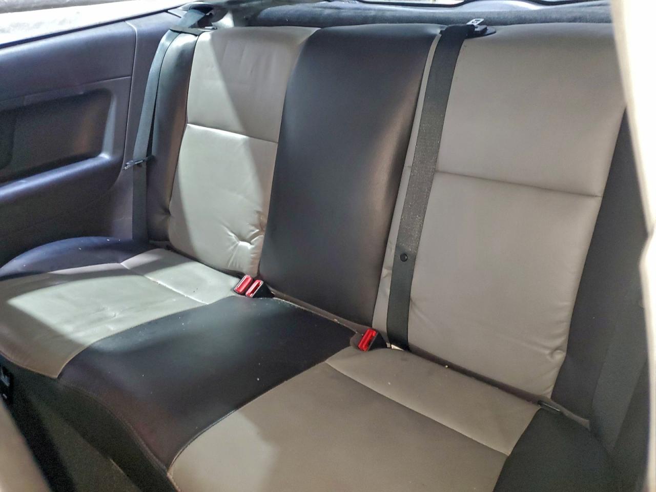 Ford Focus Zx3 Image 7