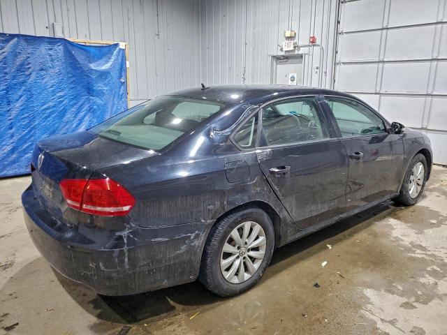 Volkswagen Passat S Image 3