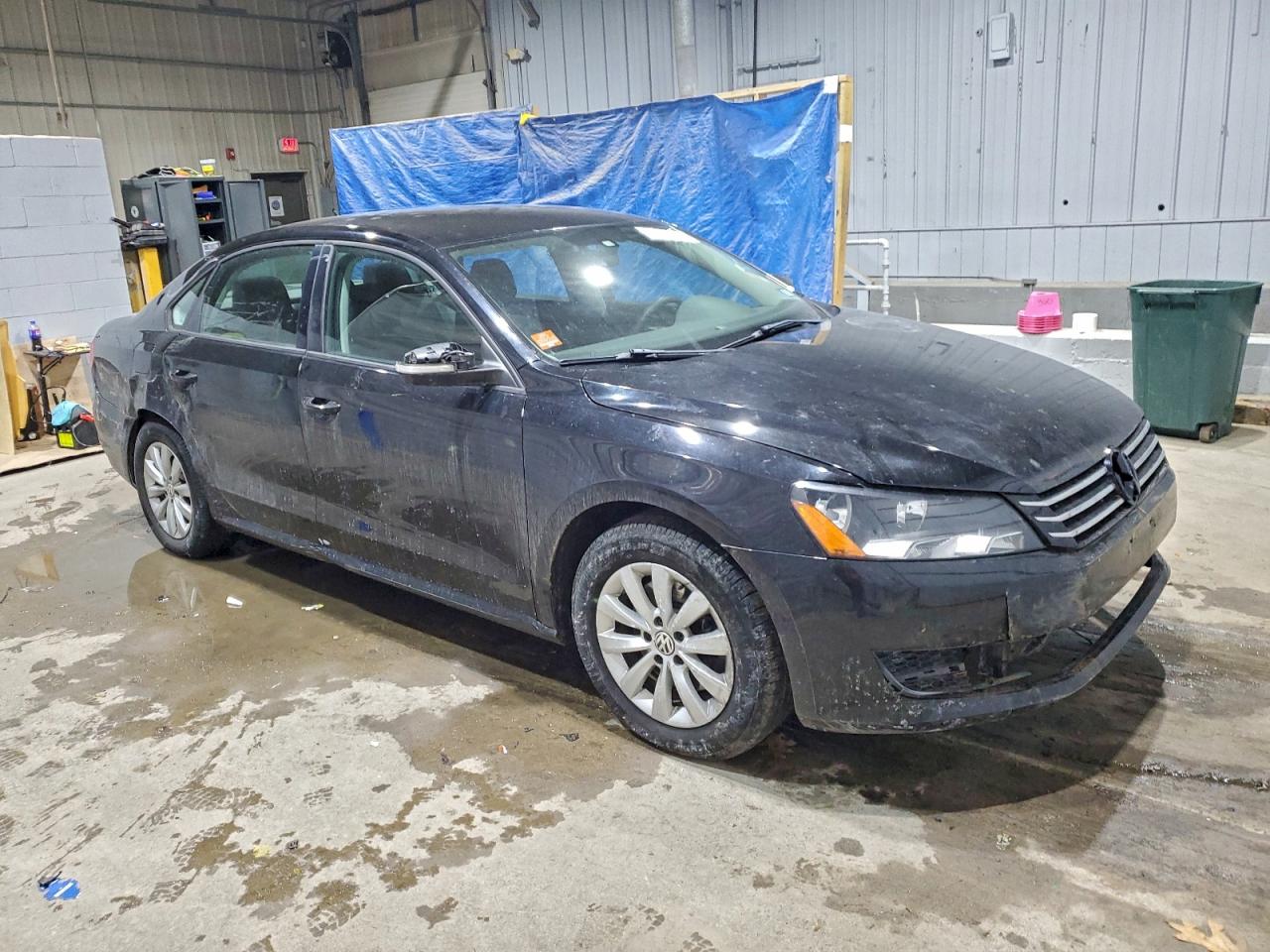 Volkswagen Passat S Image 6