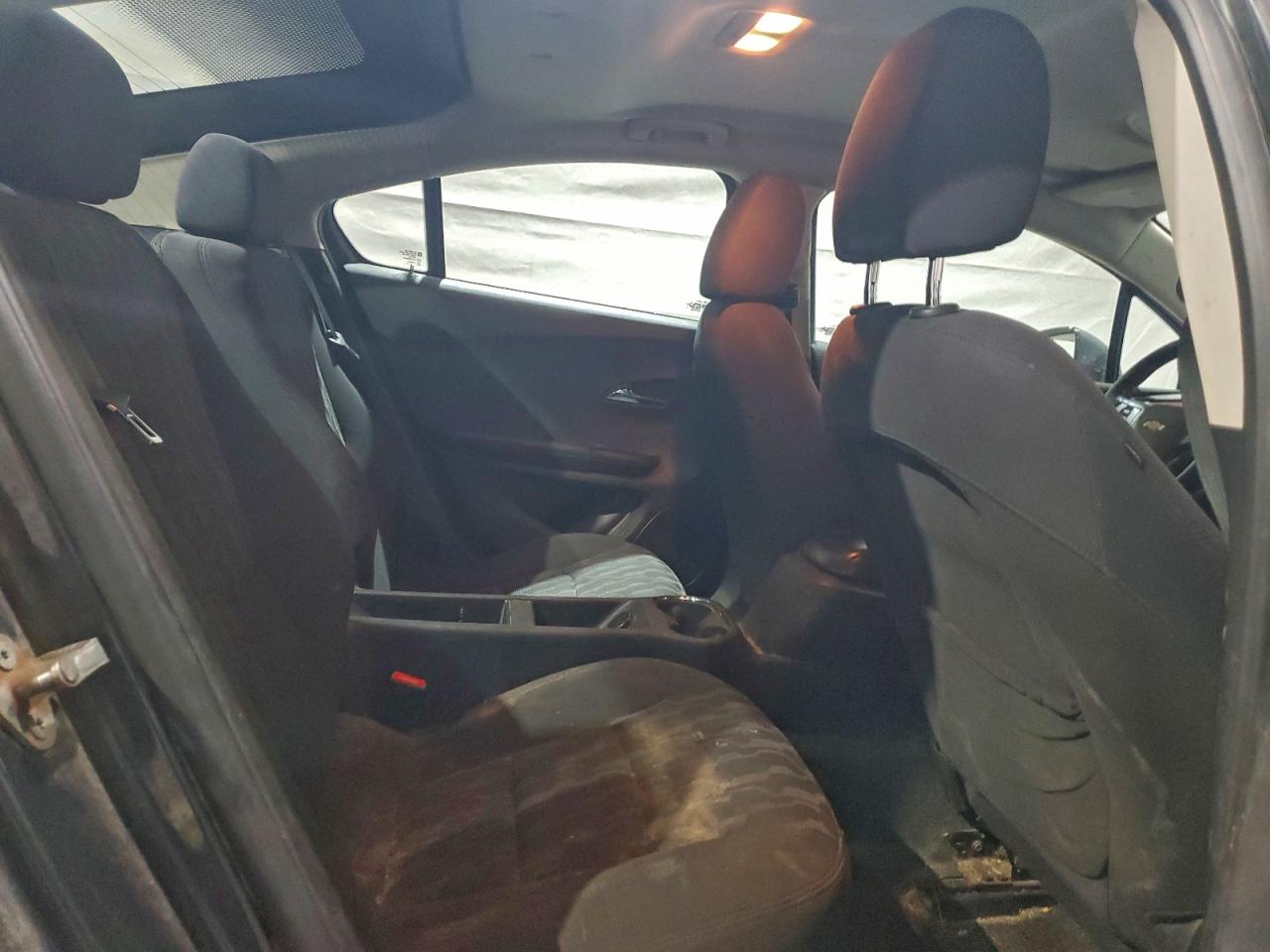 Chevrolet Volt Image 8