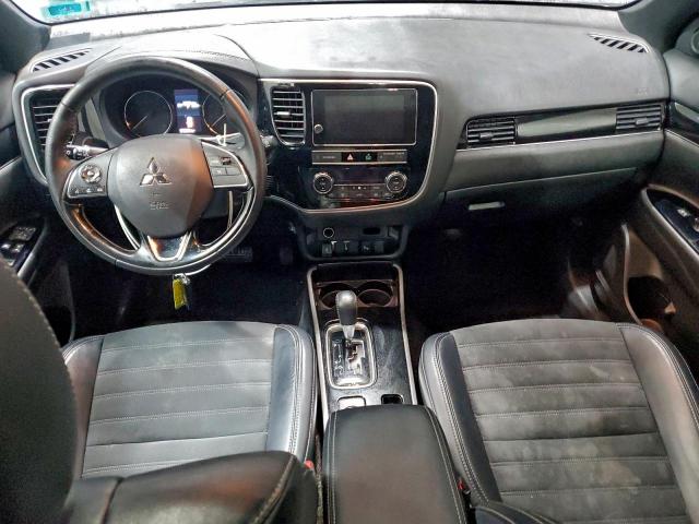 Mitsubishi Outlander Se Image 2