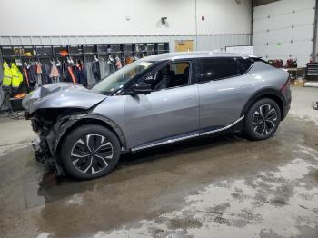  Salvage Kia EV6