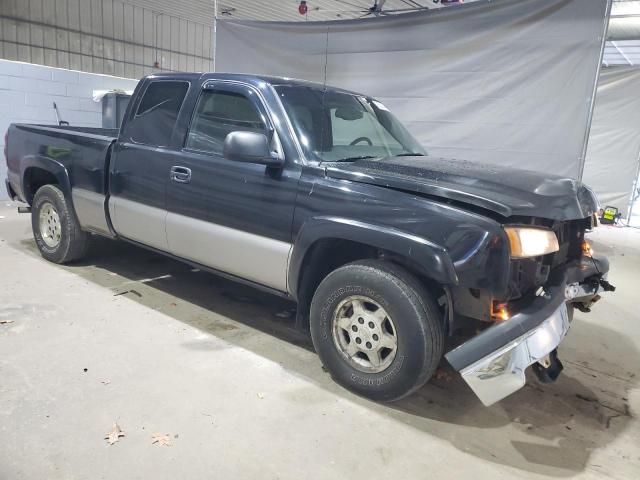 Chevrolet Silverado K1500 Image 3
