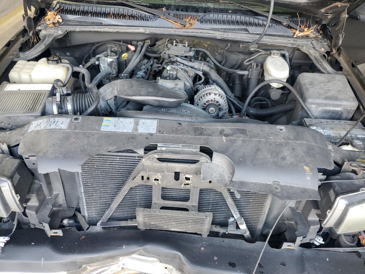 Chevrolet Silverado K1500 Image 12