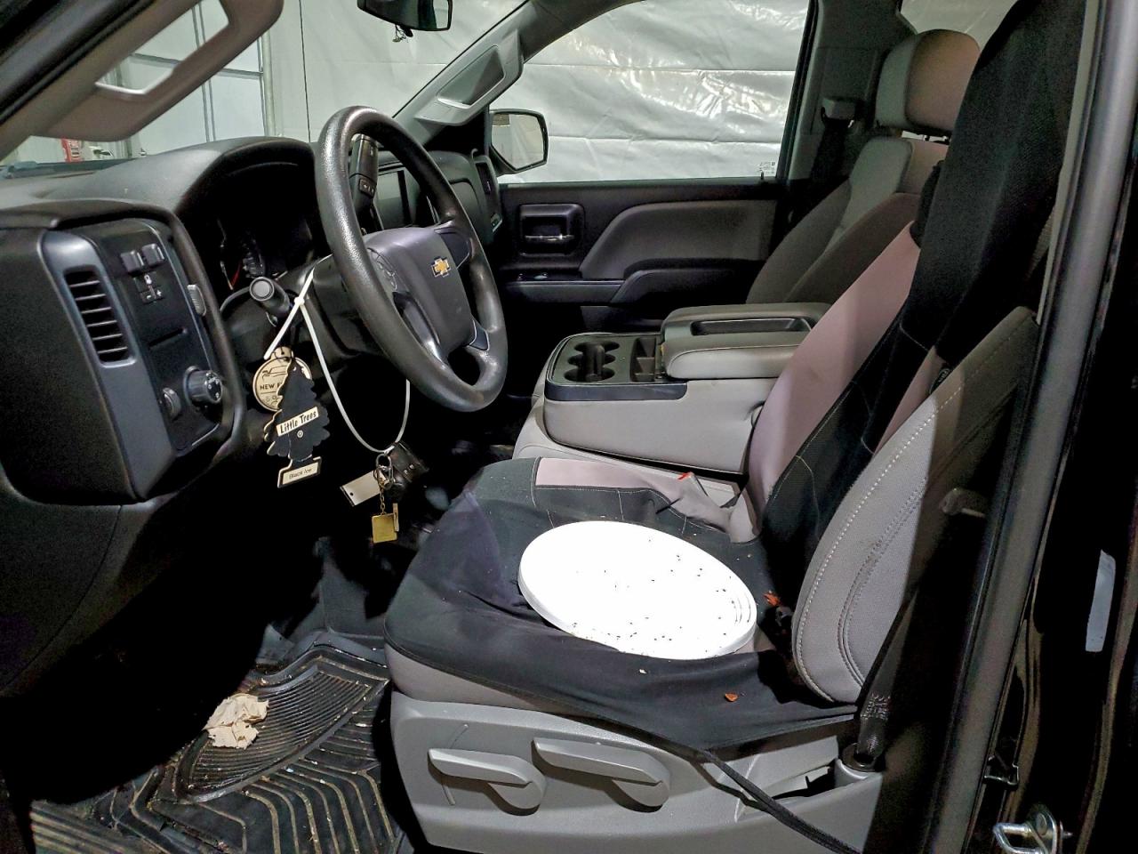 Chevrolet Silverado K1500 Image 9