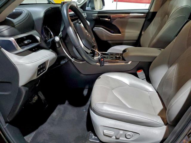 Toyota Highlander Platinum Image 9
