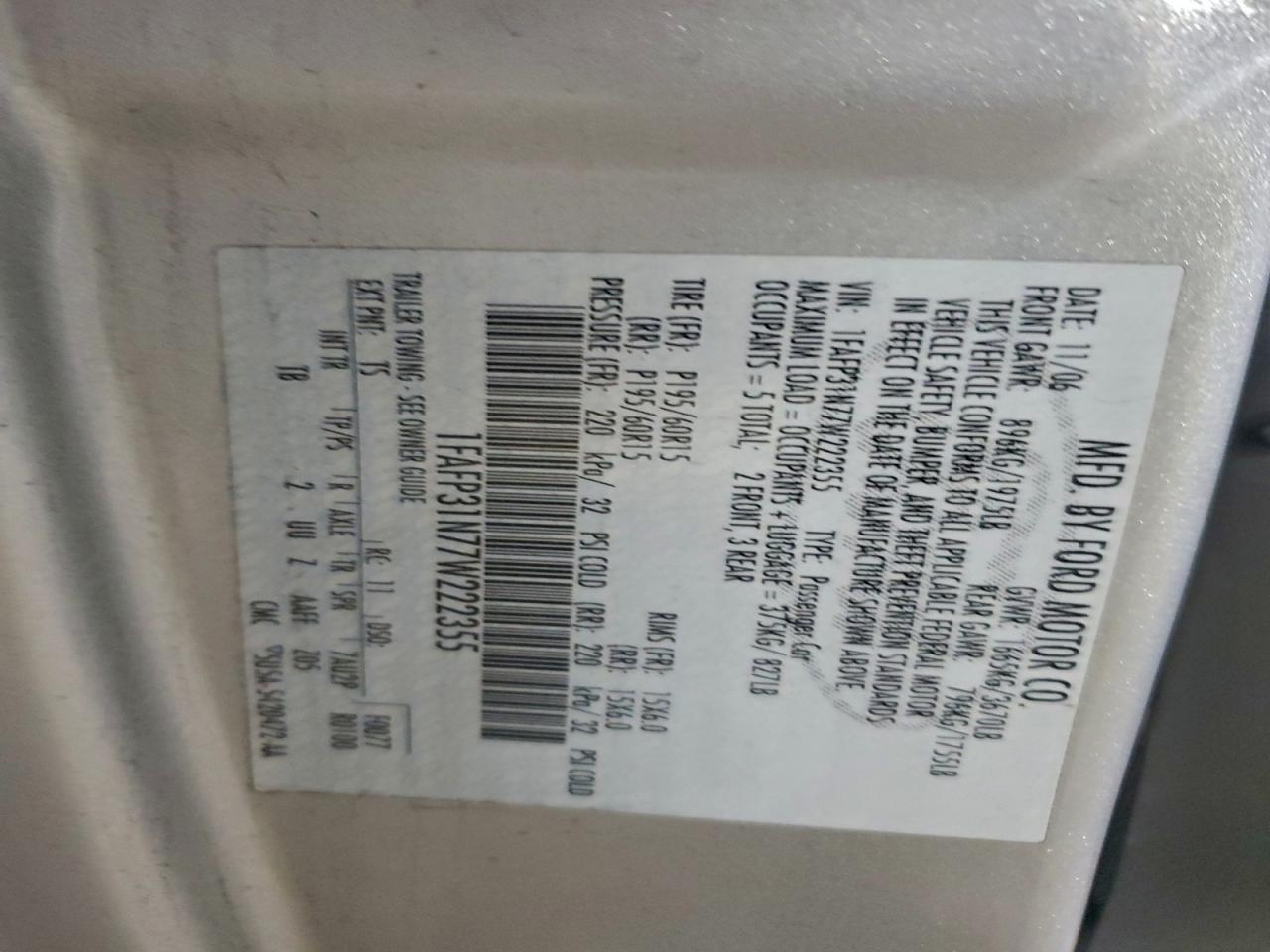 Ford Focus Zx3 Image 9