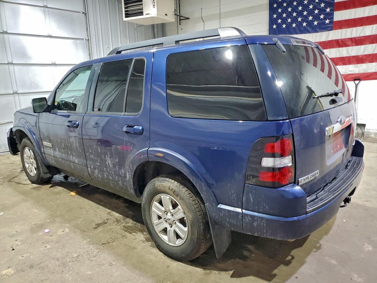 Ford Explorer Xlt Image 9