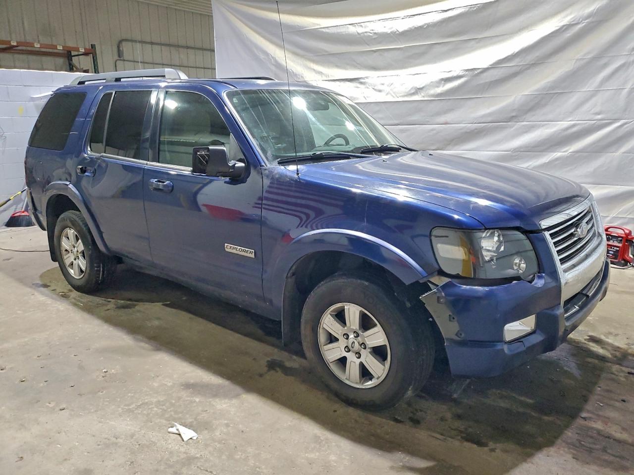 Ford Explorer Xlt Image 12