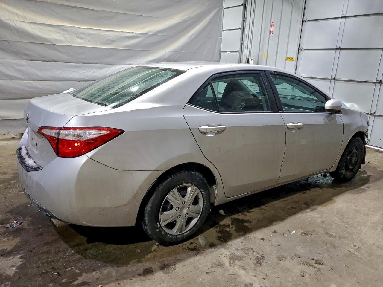 Toyota Corolla L Image 8