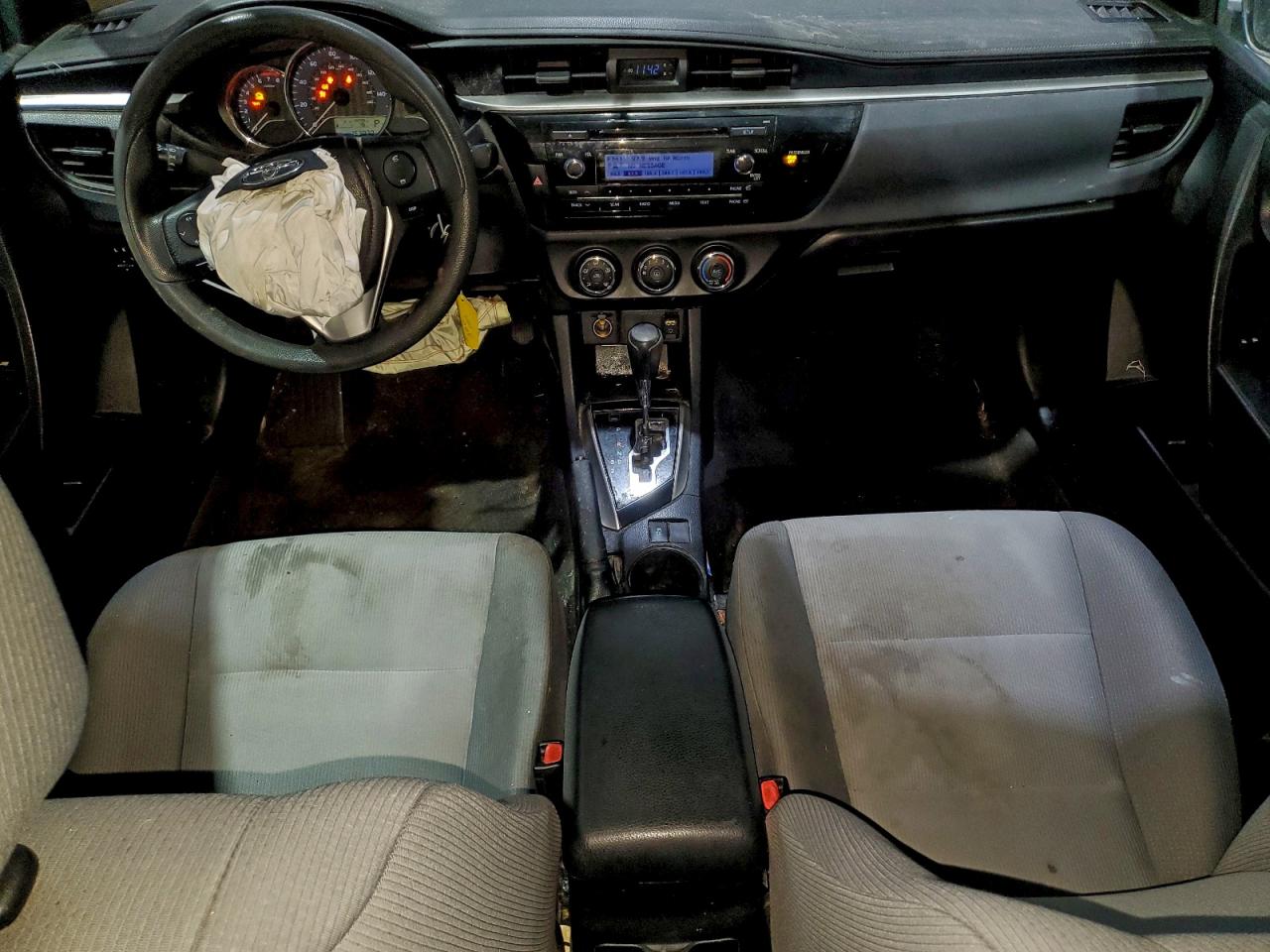 Toyota Corolla L Image 5