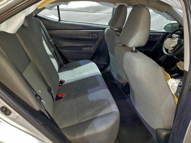 Toyota Corolla L Image 9