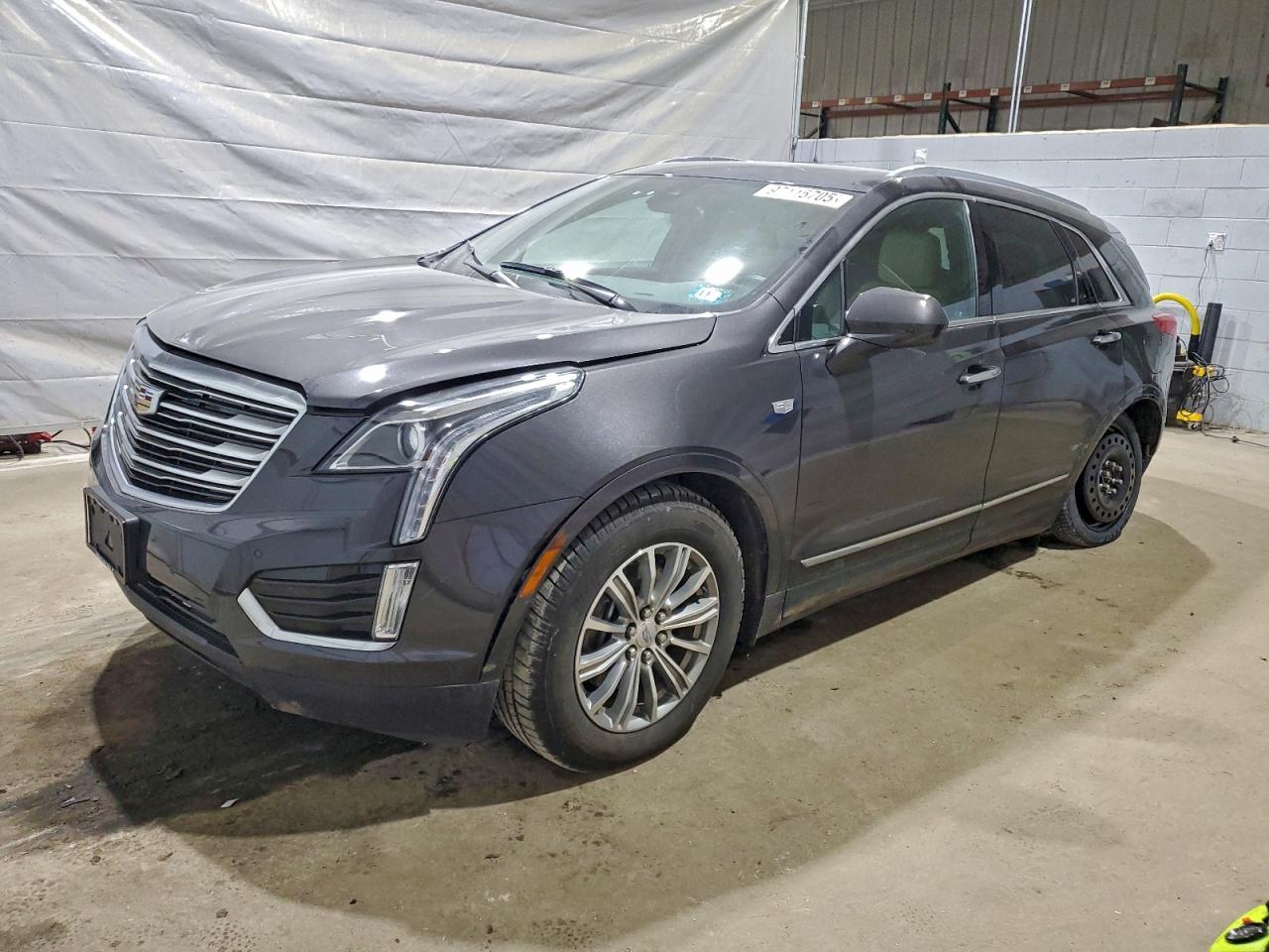 Cadillac XT5 Luxury Image 1