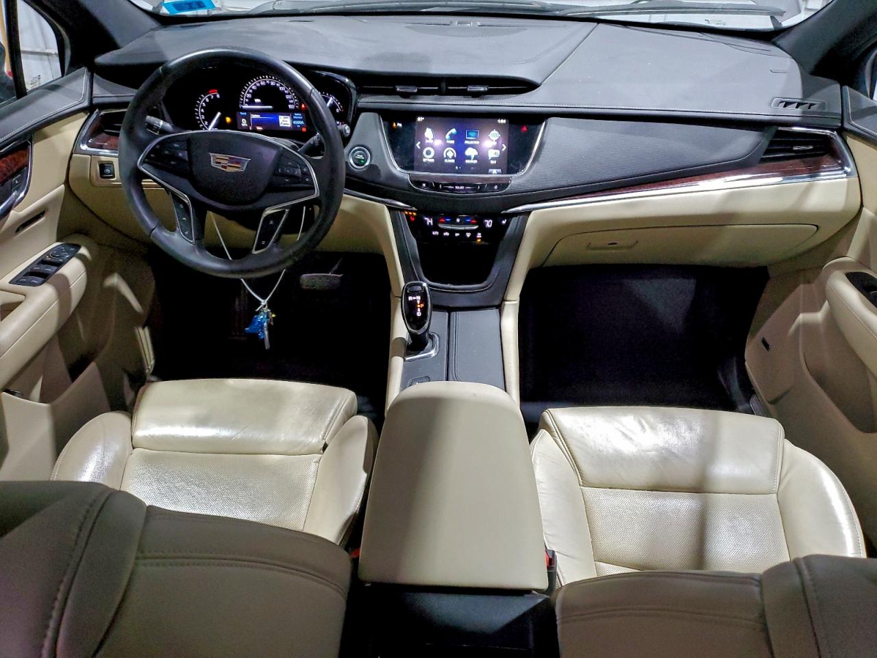 Cadillac XT5 Luxury Image 10