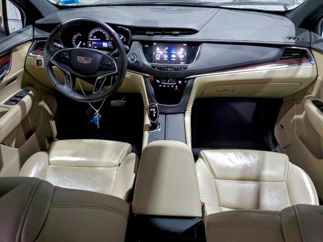 Cadillac XT5 Luxury Image 10