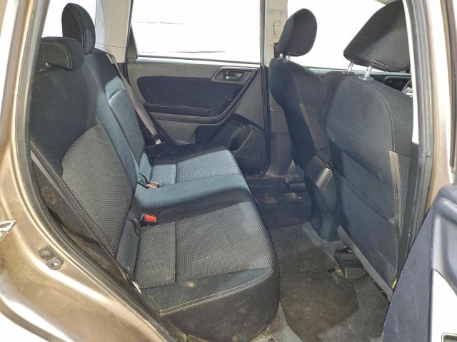 Subaru Forester 2.5i Image 8