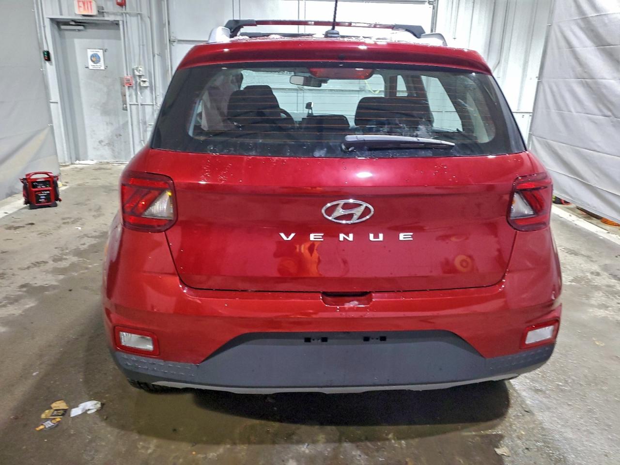 Hyundai VENUE Sel Image 3