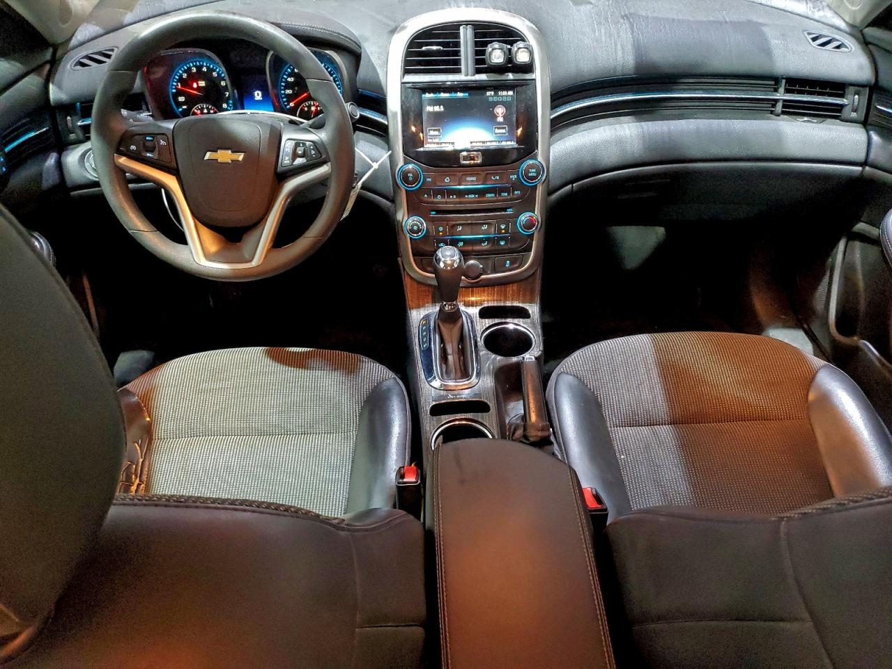 Chevrolet Malibu 1lt Image 11